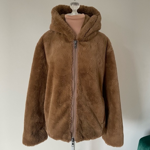 VINCE Plush Brown Teddy Bear Faux Fur Zip Front Hooded Jacket V524491037 Size L - Picture 1 of 12